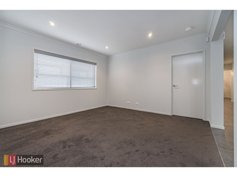 11 Merrica Court, Craigieburn VIC 3064