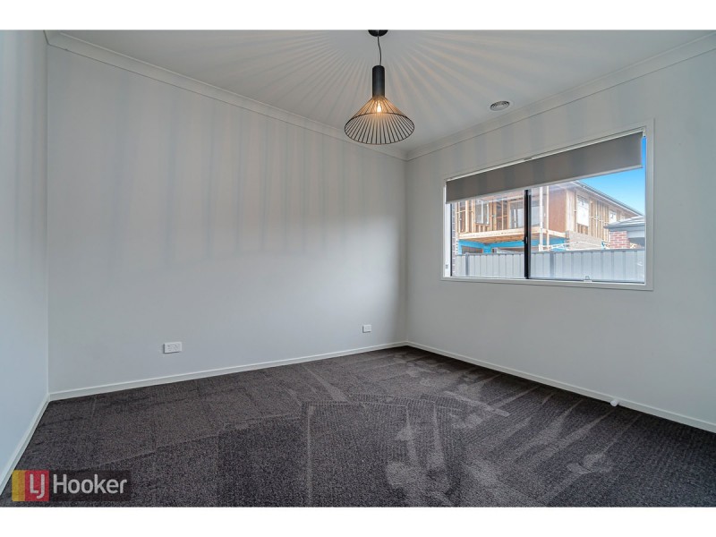 11 Merrica Court, Craigieburn VIC 3064