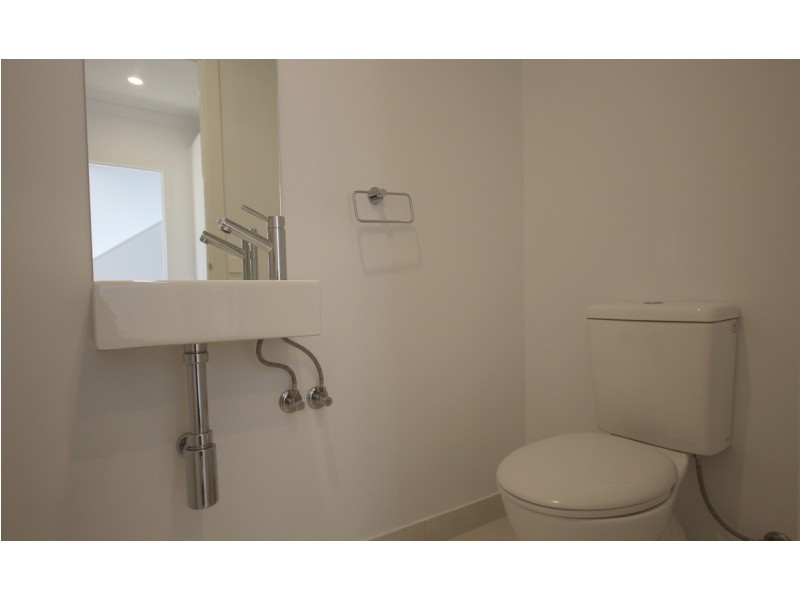 4 Cyan Walk, Craigieburn VIC 3064