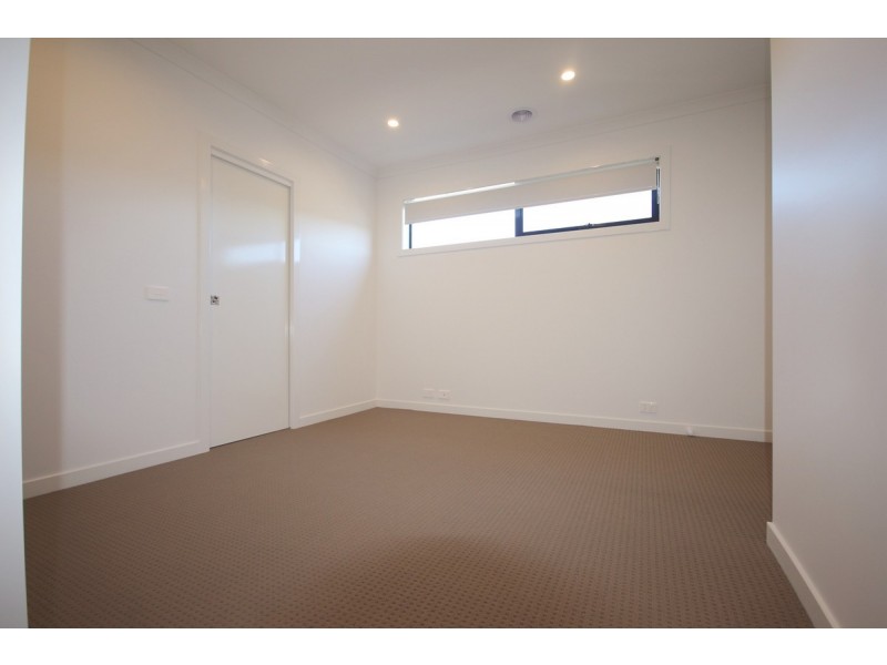 838 Aitken Boulevard, Craigieburn VIC 3064