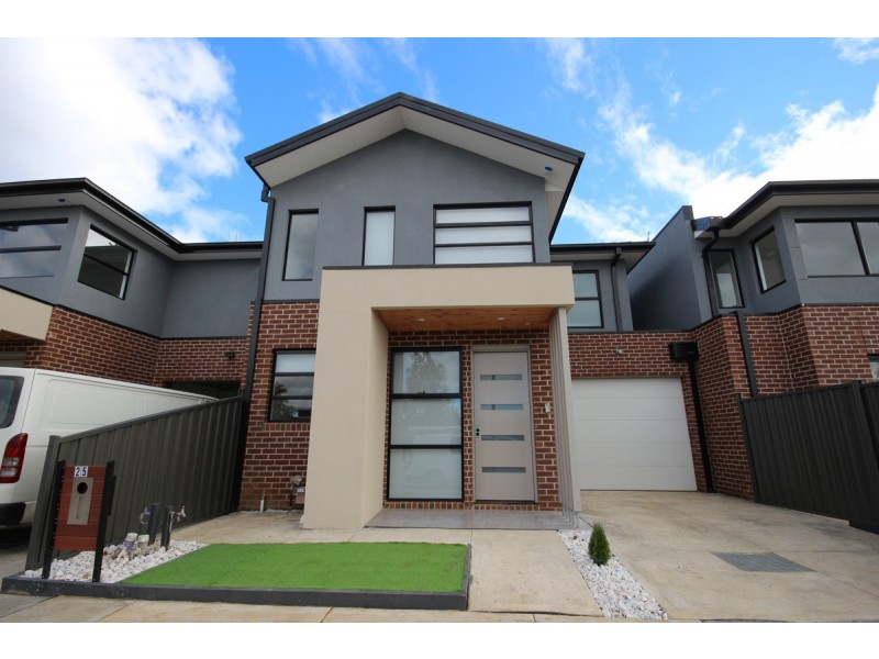 25 Accolade Drive, Craigieburn VIC 3064