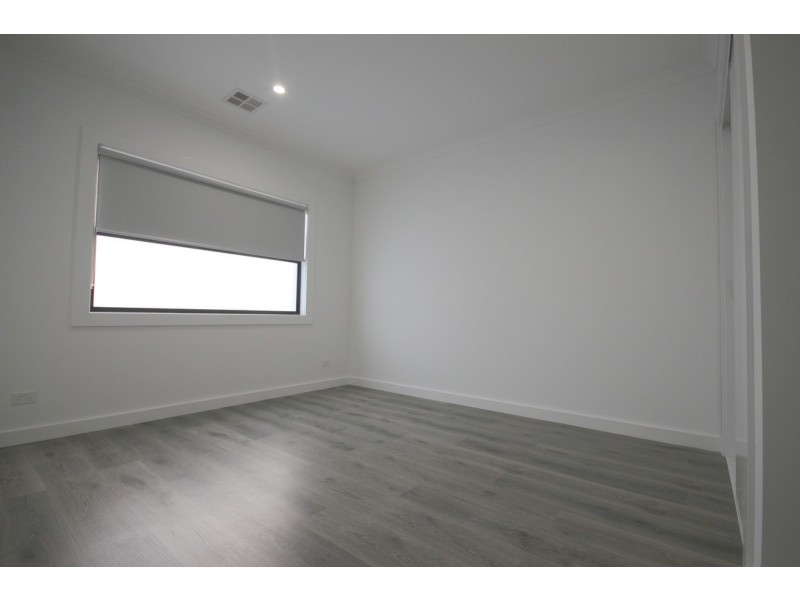 25 Accolade Drive, Craigieburn VIC 3064