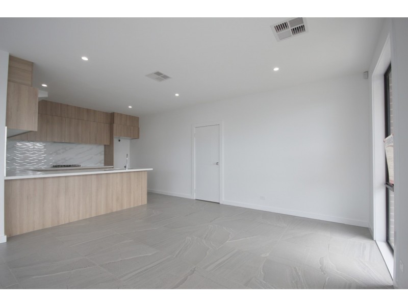 1 Reverence Drive, Craigieburn VIC 3064