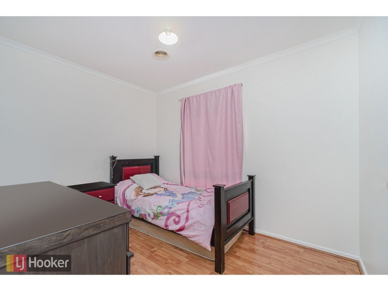 11 Banbury Crescent, Craigieburn VIC 3064
