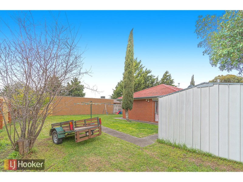 11 Banbury Crescent, Craigieburn VIC 3064