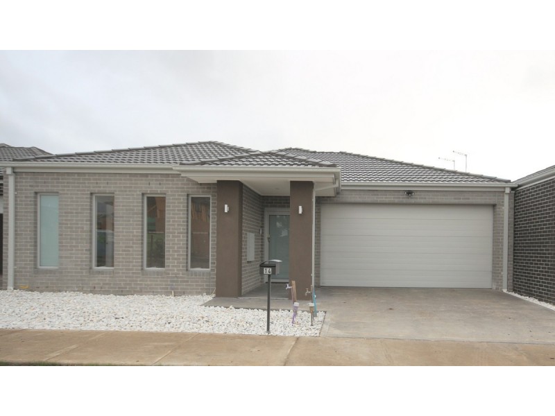 14 Charnwood Street, Mickleham VIC 3064