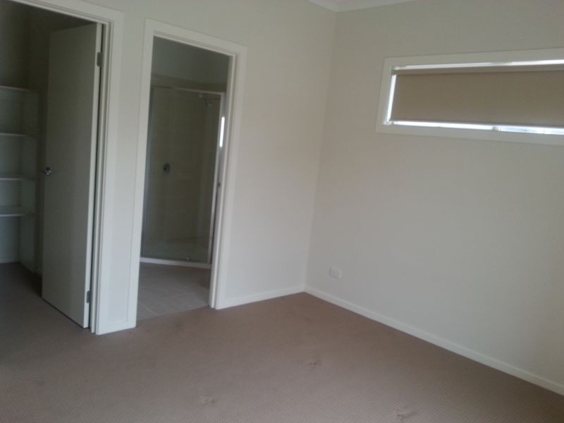 84 Thoresby Circuit, Craigieburn VIC 3064