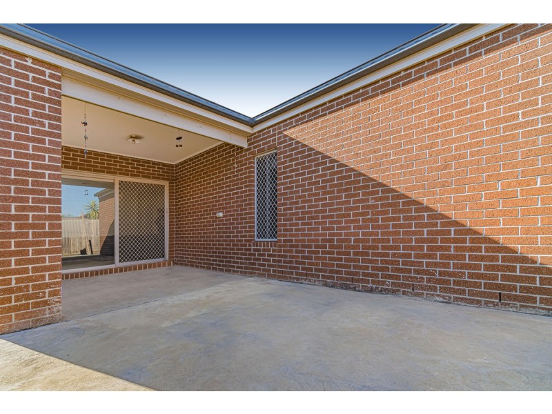 16 Degraves Street, Mickleham VIC 3064