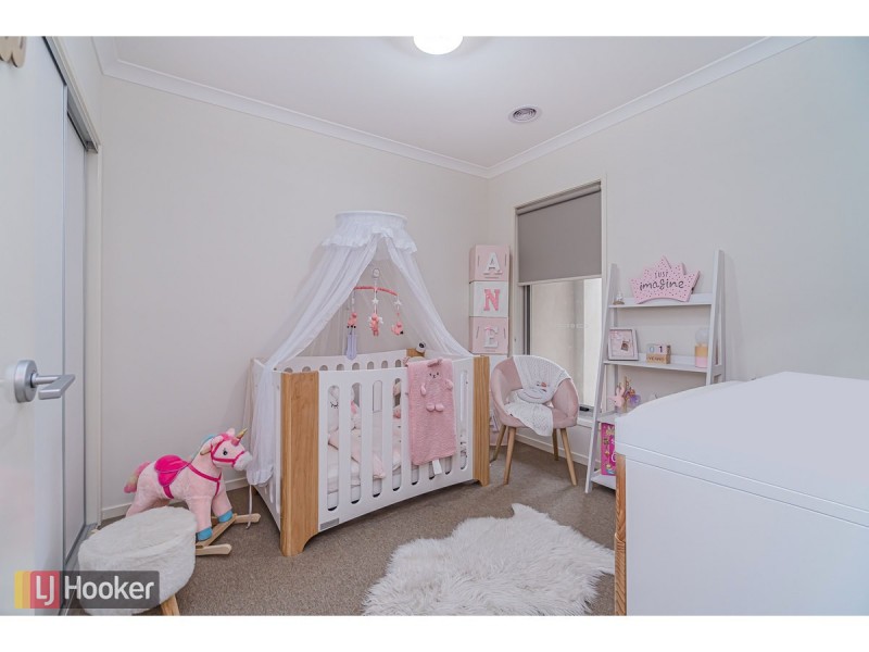 285 Brookfield Boulevard, Craigieburn VIC 3064