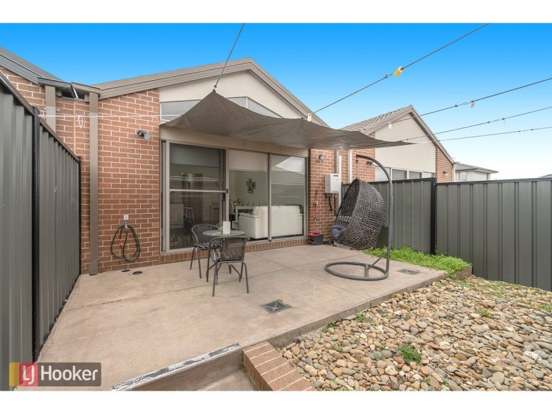 285 Brookfield Boulevard, Craigieburn VIC 3064