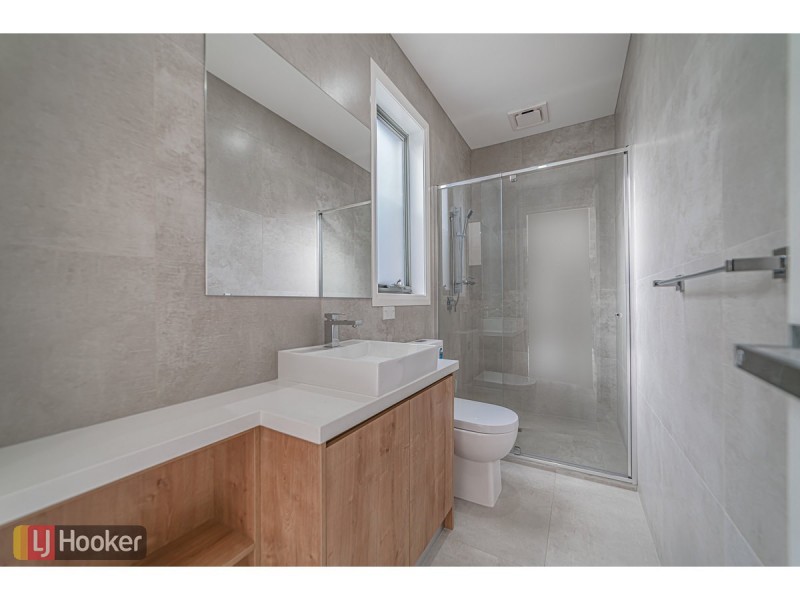 106 Gallantry Avenue, Craigieburn VIC 3064