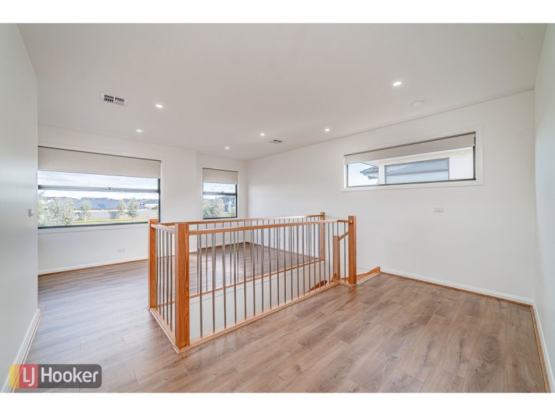 106 Gallantry Avenue, Craigieburn VIC 3064