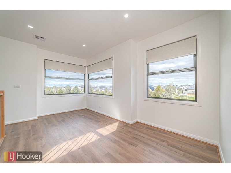 106 Gallantry Avenue, Craigieburn VIC 3064