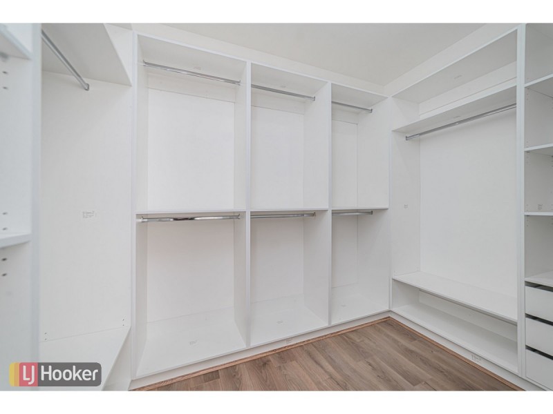 106 Gallantry Avenue, Craigieburn VIC 3064