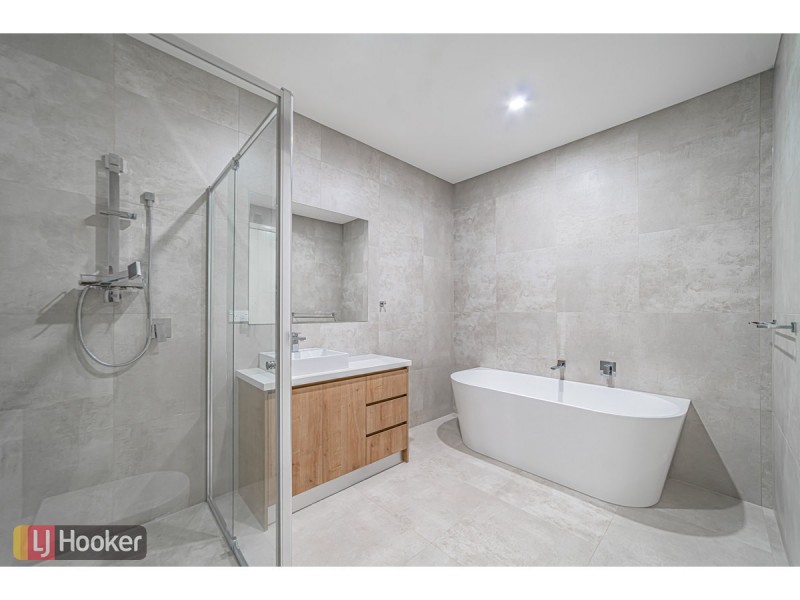 106 Gallantry Avenue, Craigieburn VIC 3064