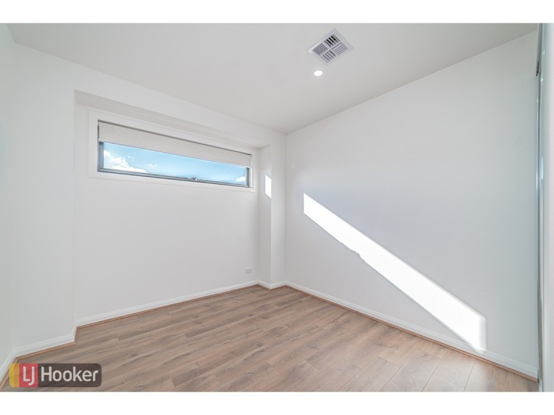 104 Gallantry Avenue, Craigieburn VIC 3064