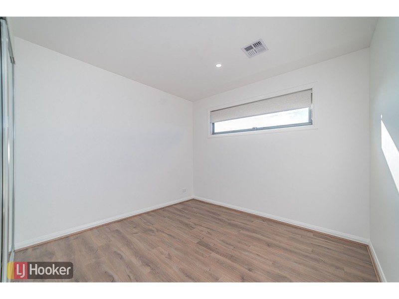 104 Gallantry Avenue, Craigieburn VIC 3064