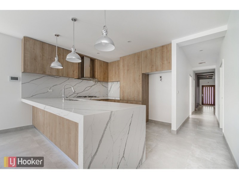 10 Saint Road, Craigieburn VIC 3064