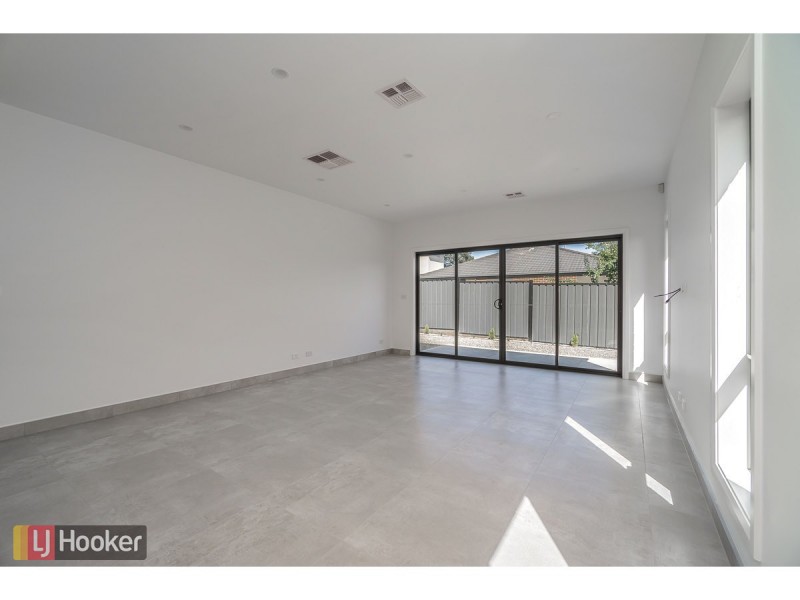 10 Saint Road, Craigieburn VIC 3064