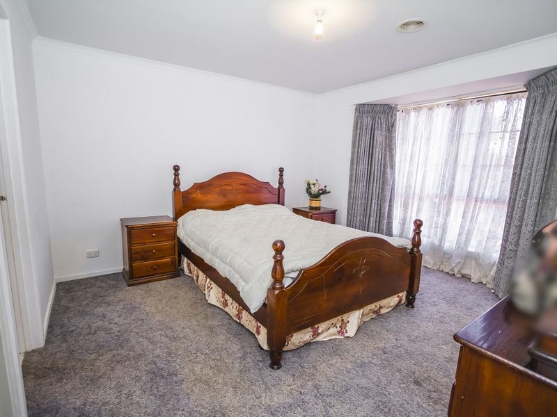 14 Banstead Nook, Craigieburn VIC 3064