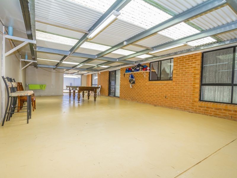 14 Banstead Nook, Craigieburn VIC 3064