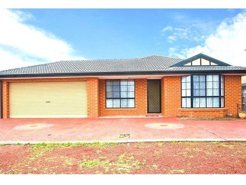 14 Banstead Nook, Craigieburn VIC 3064