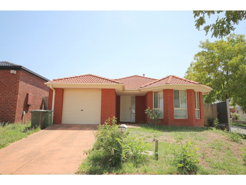 3 Creighton Way, Craigieburn VIC 3064