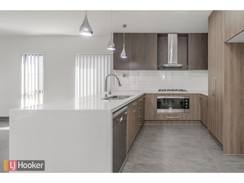 12 Saint Road, Craigieburn VIC 3064