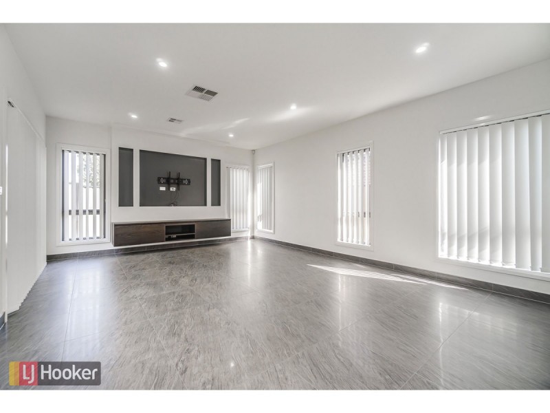 12 Saint Road, Craigieburn VIC 3064
