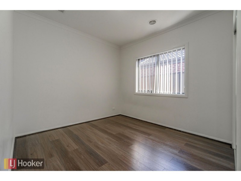 12 Saint Road, Craigieburn VIC 3064