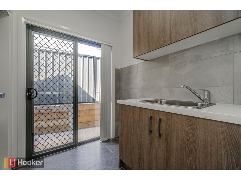 12 Saint Road, Craigieburn VIC 3064