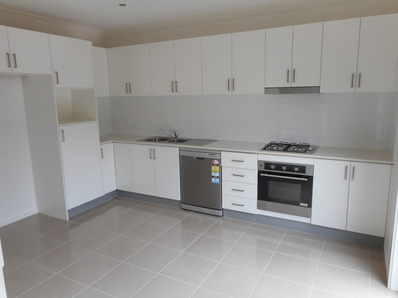 16/1-11 Hyde Park Avenue, Craigieburn VIC 3064