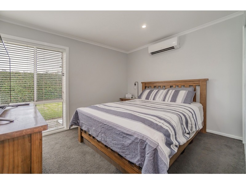 38 Marne Drive, Roxburgh Park VIC 3064