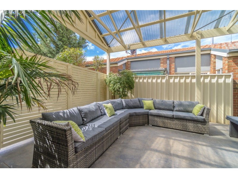 38 Marne Drive, Roxburgh Park VIC 3064