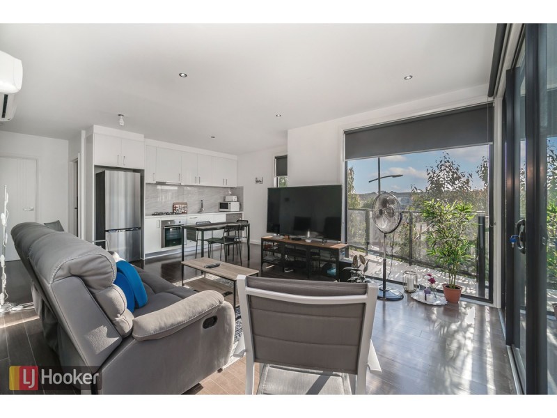 1&1A Cavell Drive, Craigieburn VIC 3064