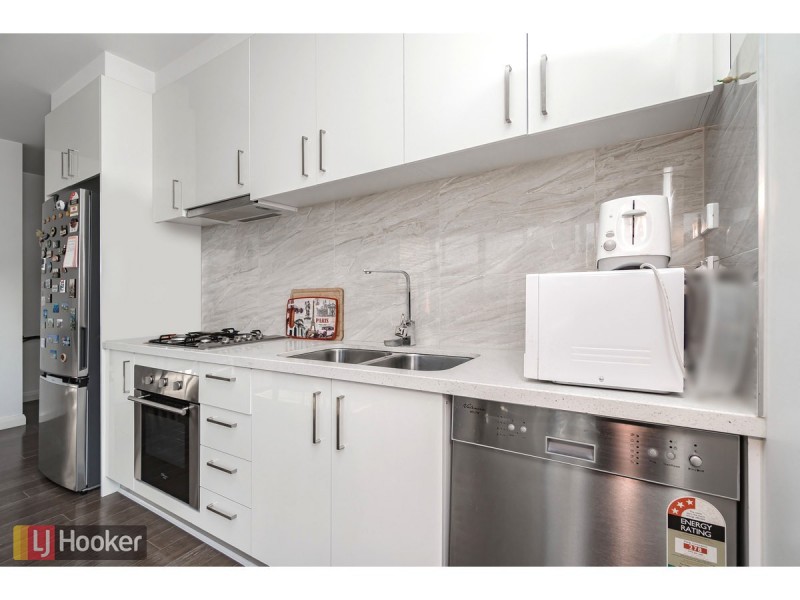 1&1A Cavell Drive, Craigieburn VIC 3064