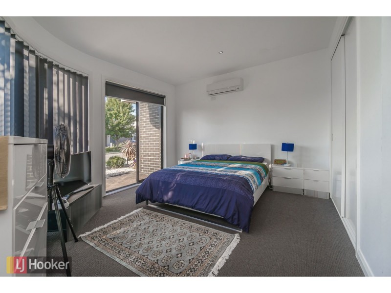 1&1A Cavell Drive, Craigieburn VIC 3064