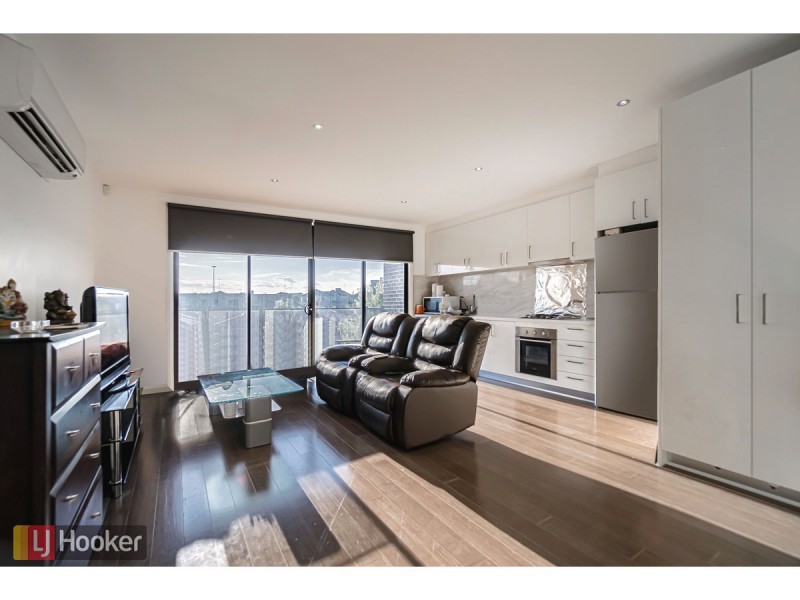 1&1A Cavell Drive, Craigieburn VIC 3064