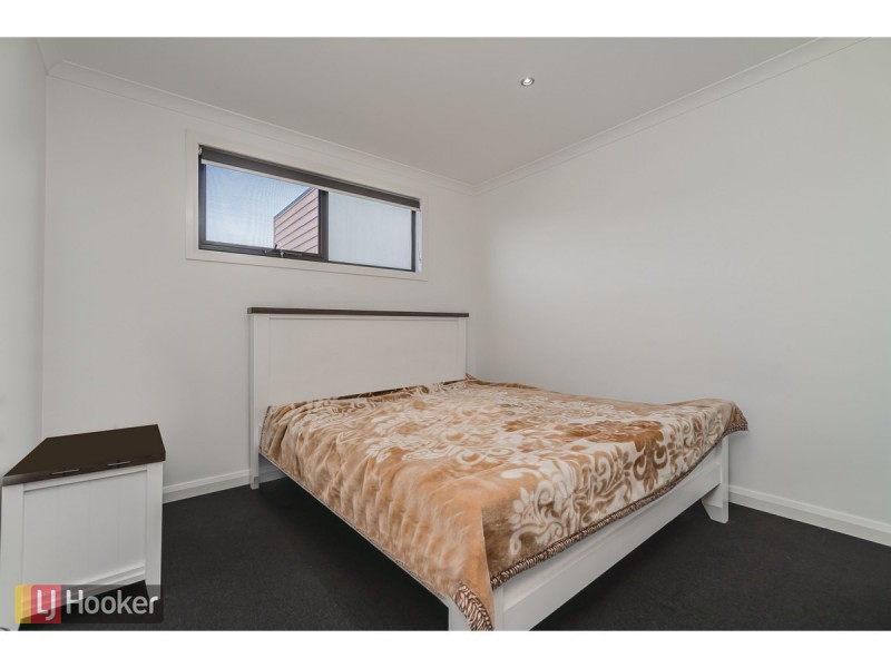 5&7 Grattan Cove, Craigieburn VIC 3064