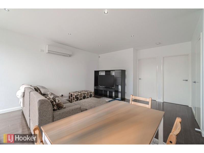 5&7 Grattan Cove, Craigieburn VIC 3064