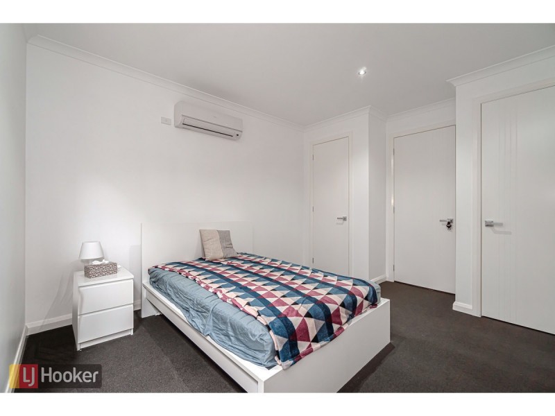 5&7 Grattan Cove, Craigieburn VIC 3064