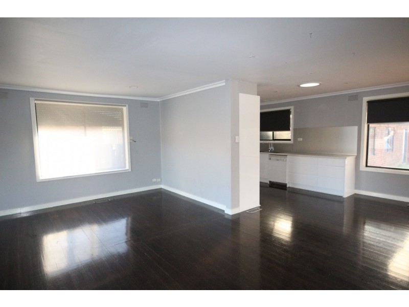 2 Keysborough Street, Craigieburn VIC 3064