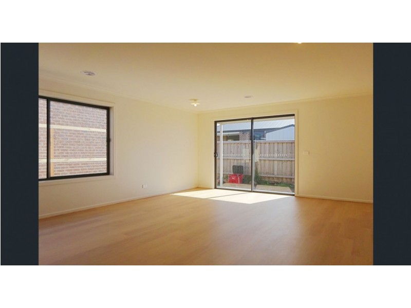 4 Harslett Street, Kalkallo VIC 3064