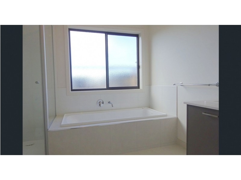 4 Harslett Street, Kalkallo VIC 3064