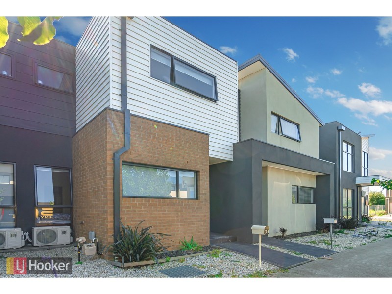 42 Furlong Street, Craigieburn VIC 3064