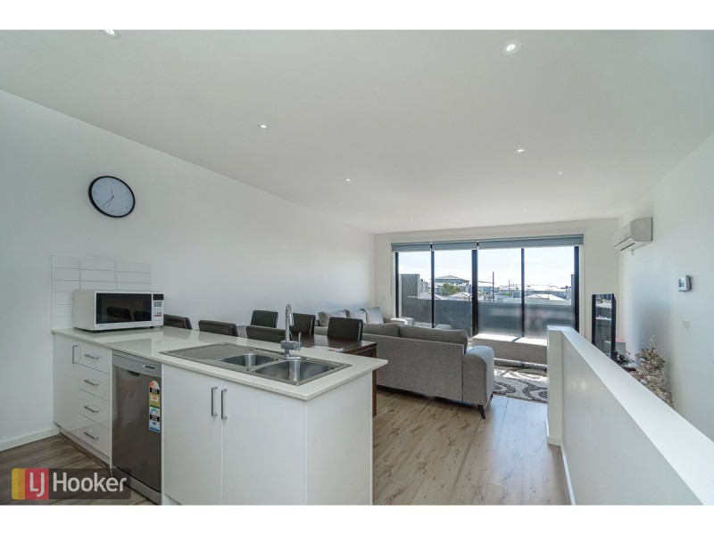 42 Furlong Street, Craigieburn VIC 3064