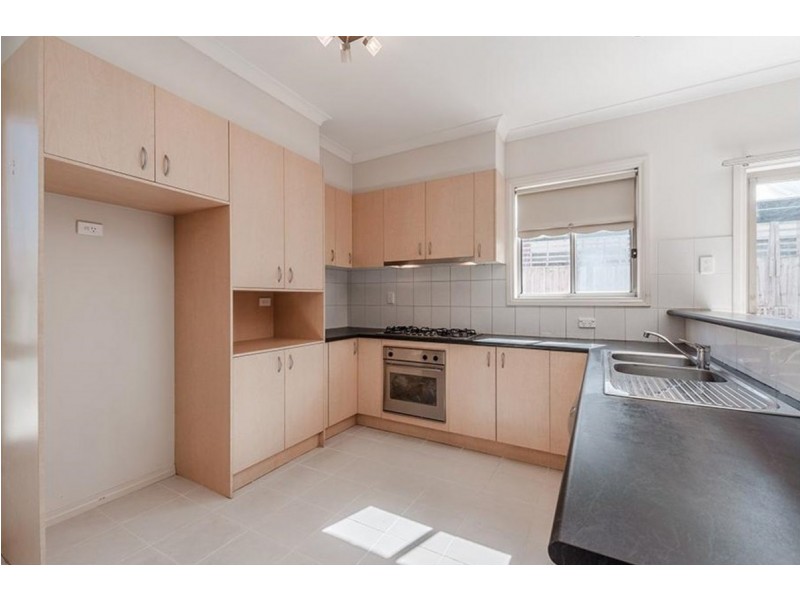 5 Shannon Grove, Roxburgh Park VIC 3064