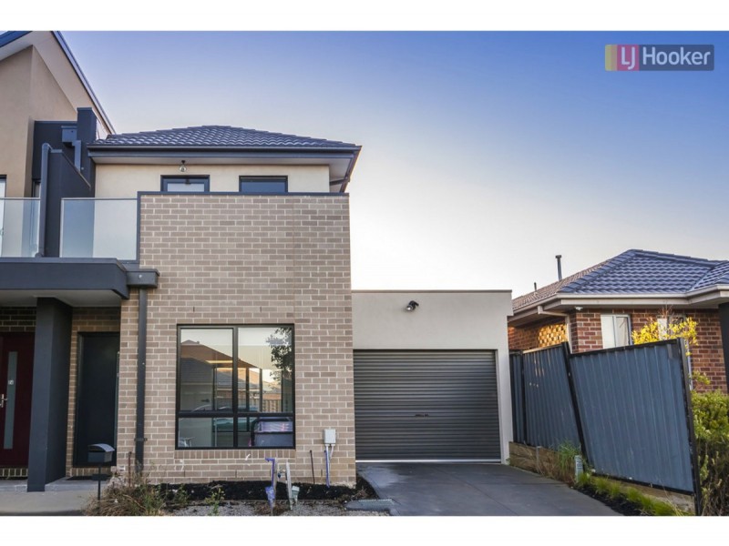 24 Faith Road, Craigieburn VIC 3064