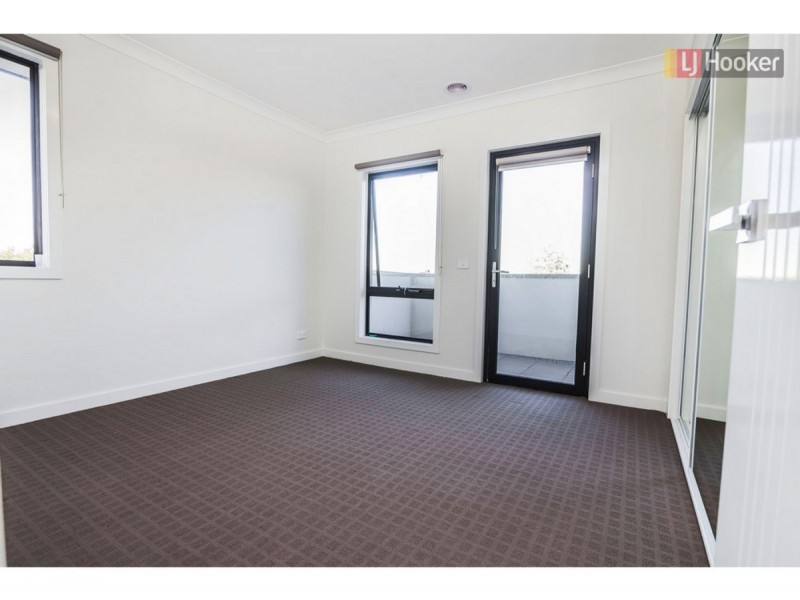 24 Faith Road, Craigieburn VIC 3064