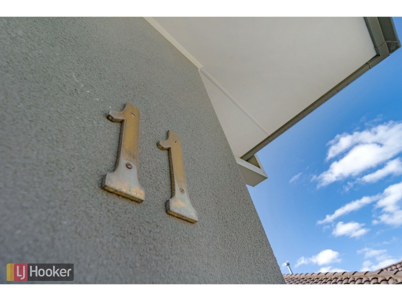 11 Moxie Road, Craigieburn VIC 3064